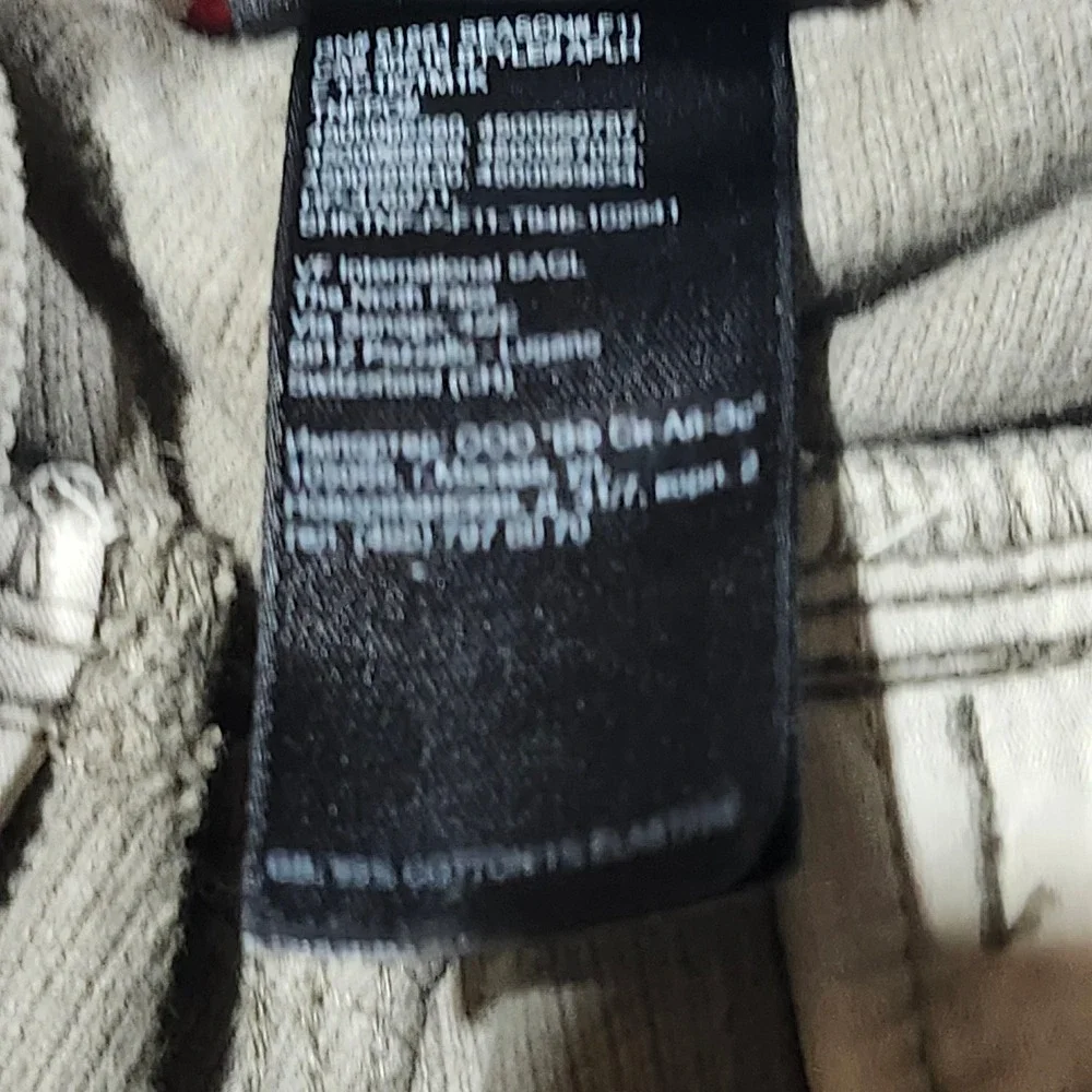 The North Face Cliff Rock Crag Pant Mens 38 Gray Corduroy Relaxed Straight Leg